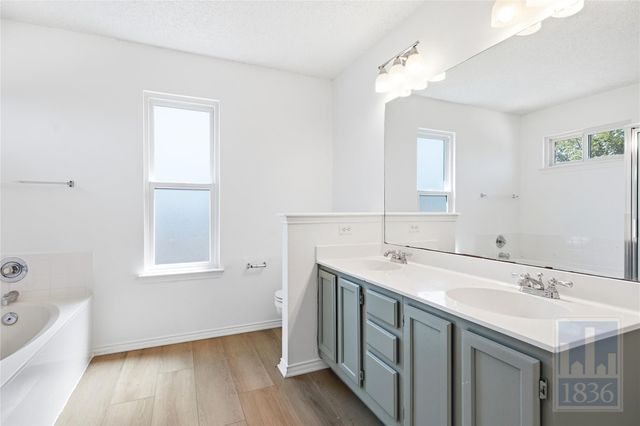 4200 Cortina DR, Austin, TX 78749