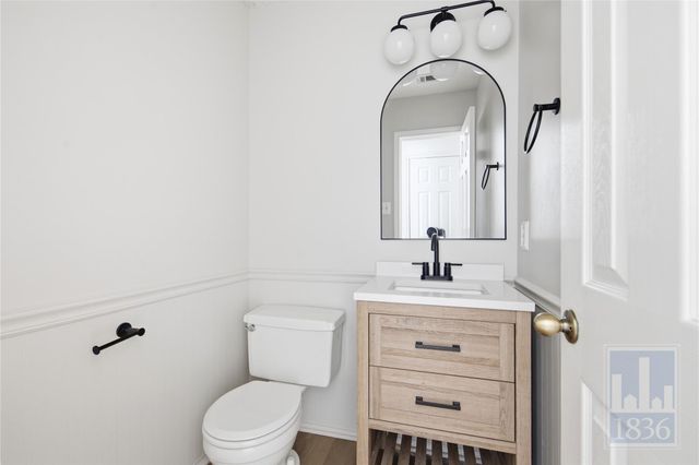 4200 Cortina DR, Austin, TX 78749