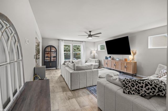 341 Golfside Drive, Lapeer, MI 48446