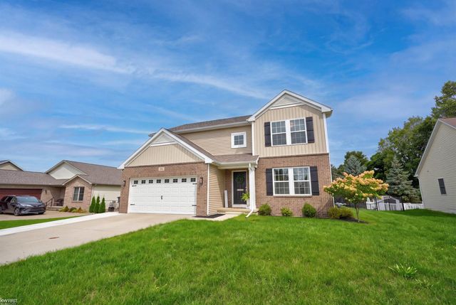 341 Golfside Drive, Lapeer, MI 48446