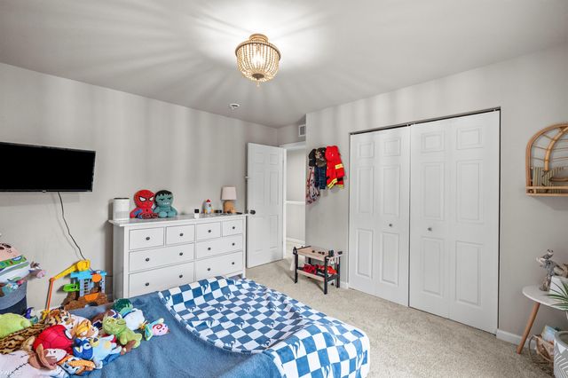 341 Golfside Drive, Lapeer, MI 48446