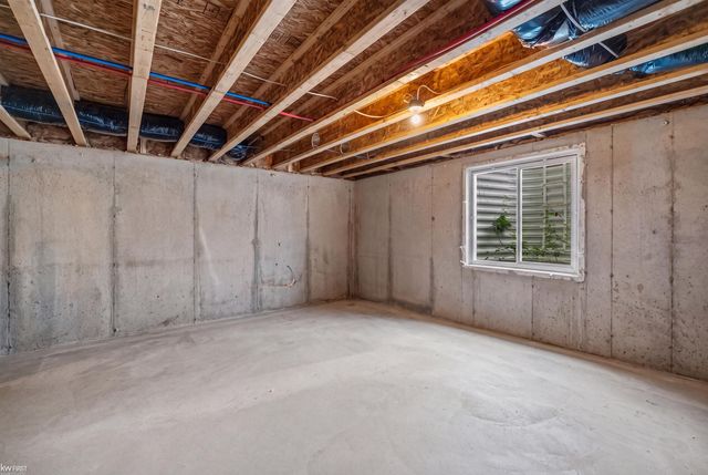 341 Golfside Drive, Lapeer, MI 48446