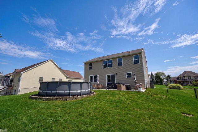 341 Golfside Drive, Lapeer, MI 48446