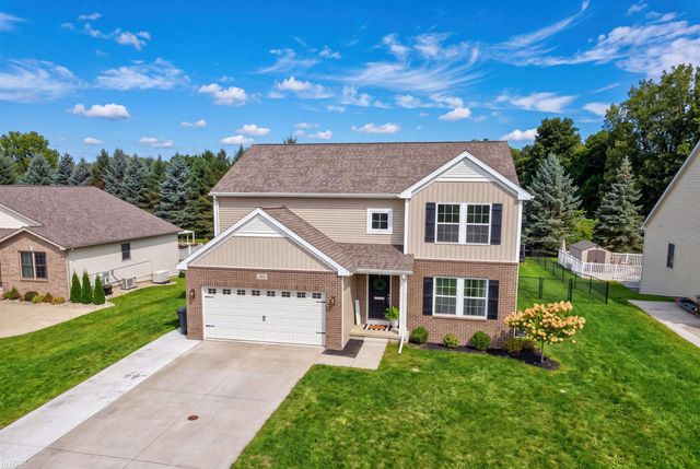 341 Golfside Drive, Lapeer, MI 48446