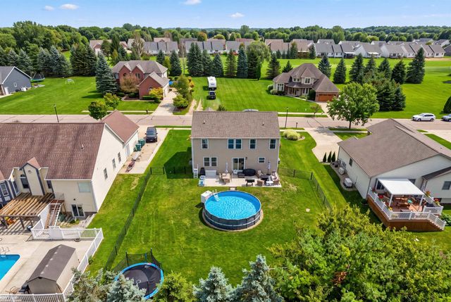 341 Golfside Drive, Lapeer, MI 48446