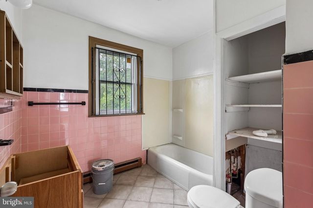 2031 S COLORADO ST, Philadelphia, PA 19145