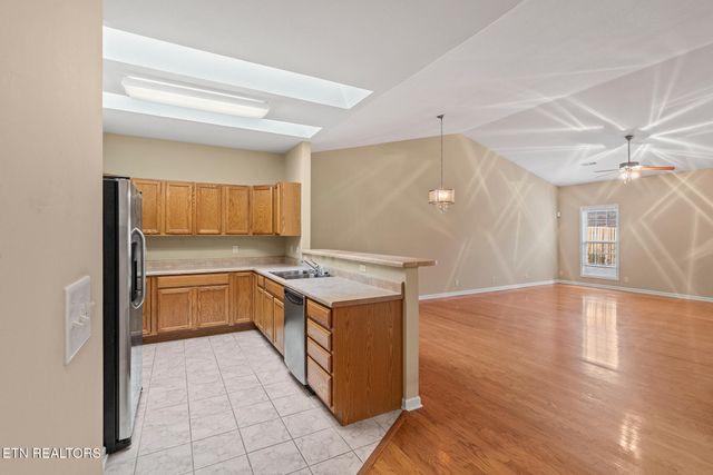 7742 Ellisville Lane, Knoxville, TN 37909