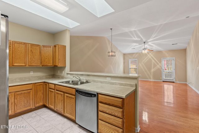 7742 Ellisville Lane, Knoxville, TN 37909