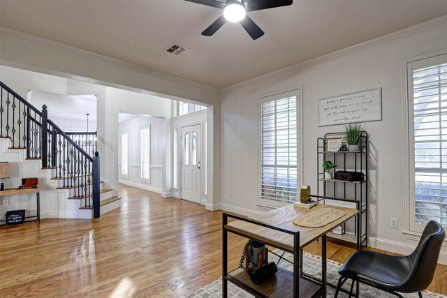 4863 Union Lake Drive, Fort Worth, TX 76137