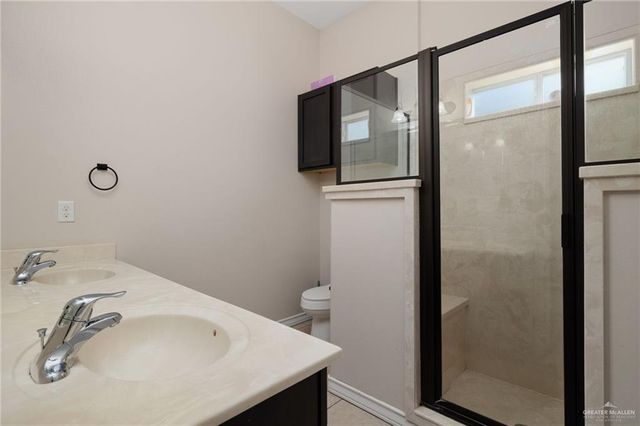 609 S Excalibur Street, Edinburg, TX 78539