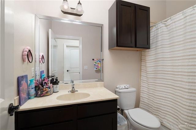 609 S Excalibur Street, Edinburg, TX 78539