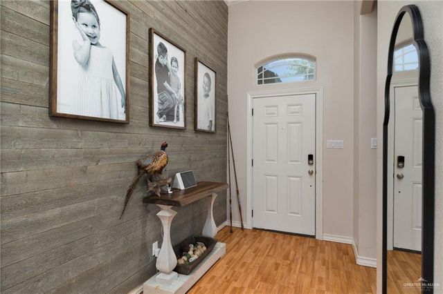 609 S Excalibur Street, Edinburg, TX 78539