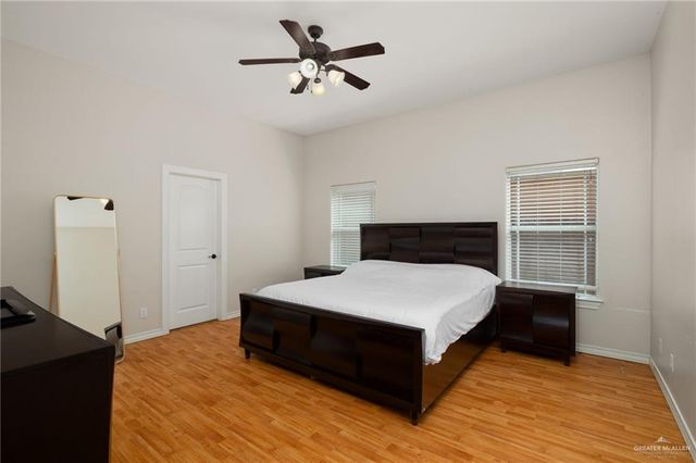 609 S Excalibur Street, Edinburg, TX 78539