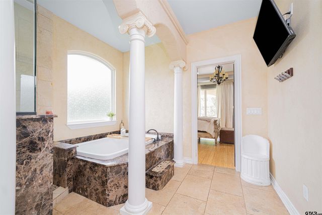 235 CR 1130, Kilgore, TX 75662