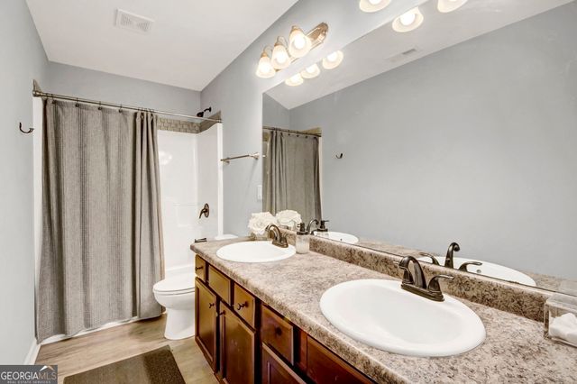 170 Cornerstone Circle, Woodstock, GA 30188