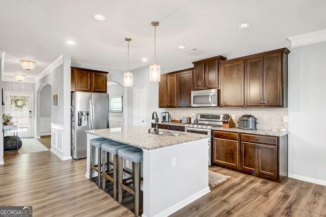 170 Cornerstone Circle, Woodstock, GA 30188