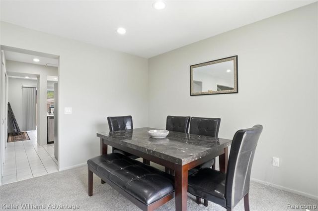 5271 Wright Way, West Bloomfield, MI 48322