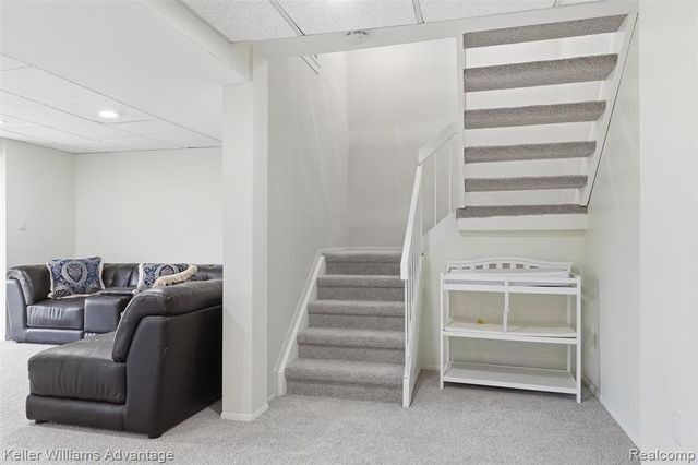 5271 Wright Way, West Bloomfield, MI 48322
