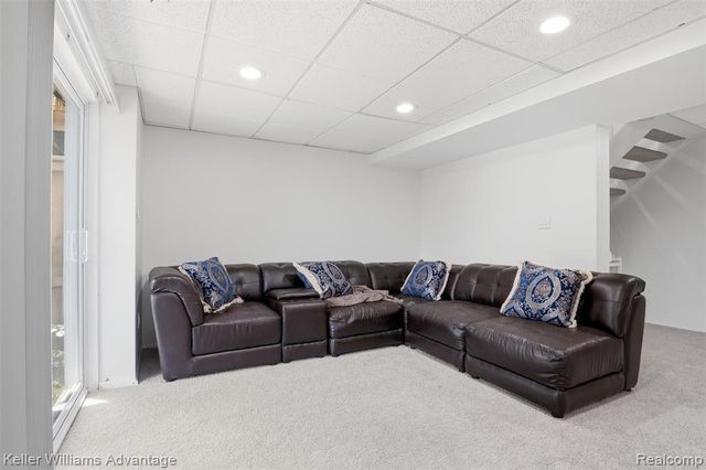 5271 Wright Way, West Bloomfield, MI 48322