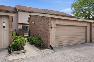 5271 Wright Way, West Bloomfield, MI 48322