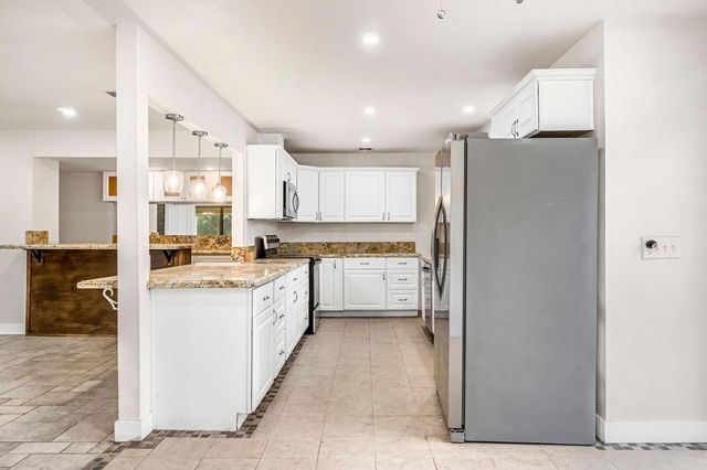 14721 E Tulare Avenue, Sanger, CA 93657