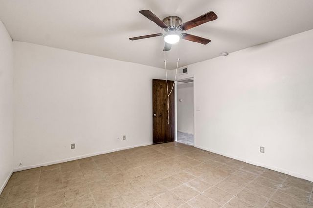 14721 E Tulare Avenue, Sanger, CA 93657