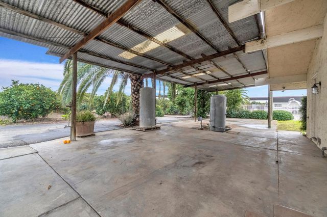 14721 E Tulare Avenue, Sanger, CA 93657