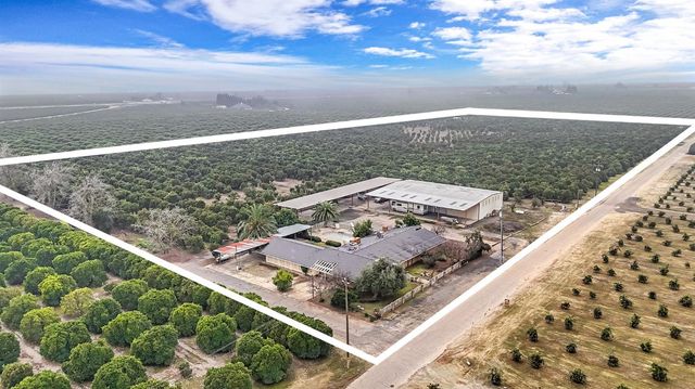 14721 E Tulare Avenue, Sanger, CA 93657