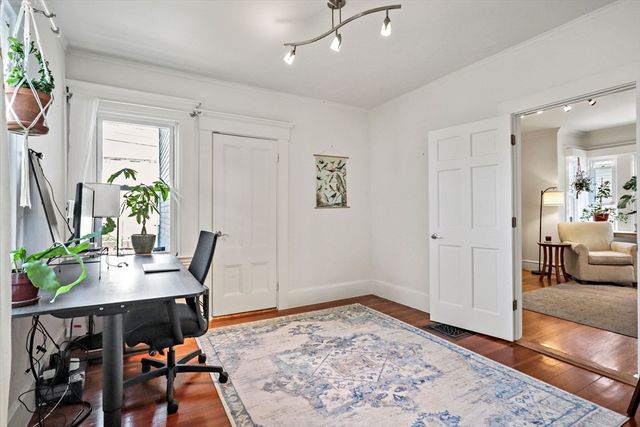 34 Everett Ave 1, Somerville, MA 02145