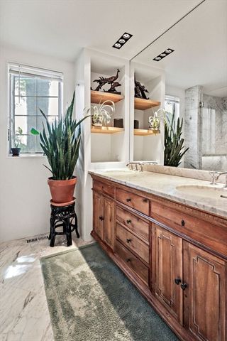 34 Everett Ave 1, Somerville, MA 02145