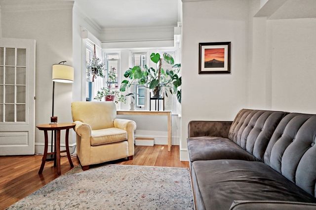 34 Everett Ave 1, Somerville, MA 02145