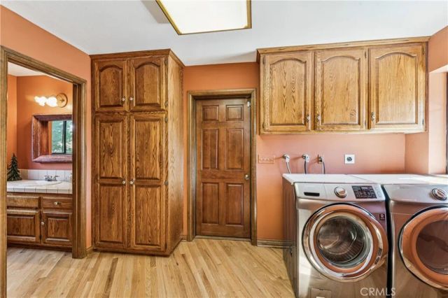 28994 North Shore, Lake Arrowhead, CA 92352