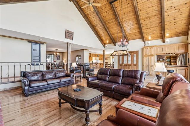 28994 North Shore, Lake Arrowhead, CA 92352