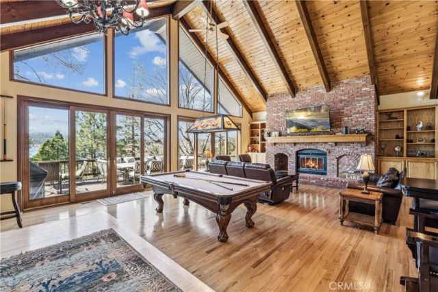 28994 North Shore, Lake Arrowhead, CA 92352
