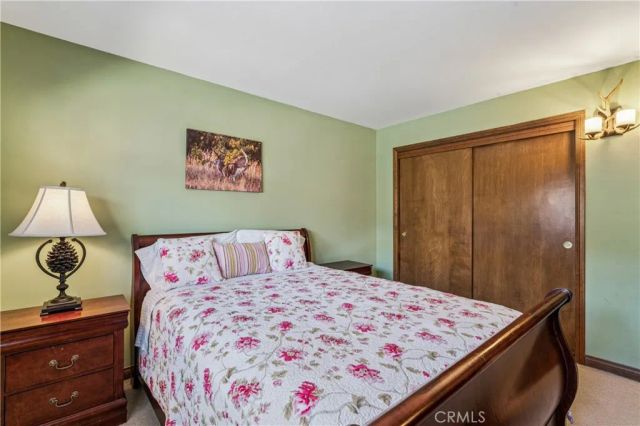 28994 North Shore, Lake Arrowhead, CA 92352