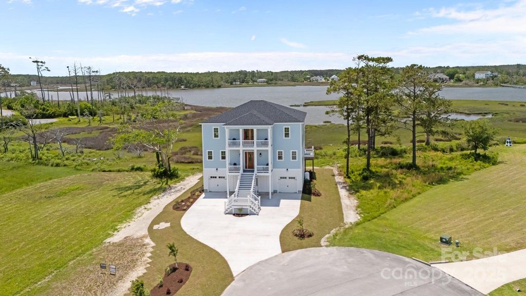 325 Anson Road, Beaufort, NC 28516