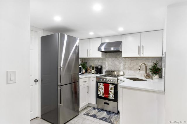 65 Floyd Street, Staten Island, NY 10310