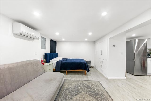 65 Floyd Street, Staten Island, NY 10310