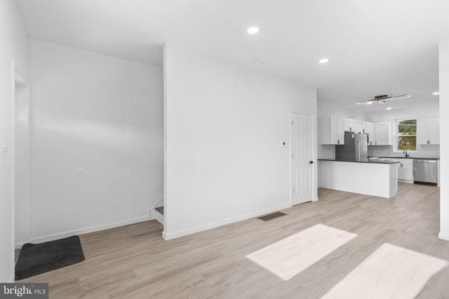 3943 DELL ST, Philadelphia, PA 19140