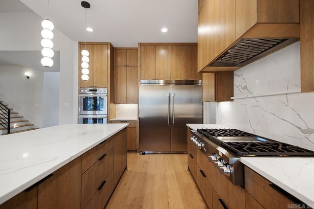 225 Abington Circle, Little Rock, AR 72223