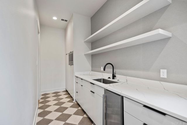 225 Abington Circle, Little Rock, AR 72223