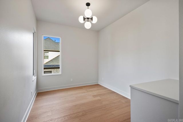 225 Abington Circle, Little Rock, AR 72223