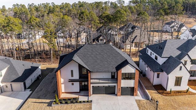 225 Abington Circle, Little Rock, AR 72223