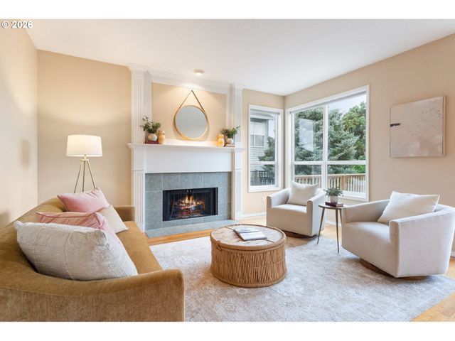 9739 Nw MARING Dr, Portland, OR 97229