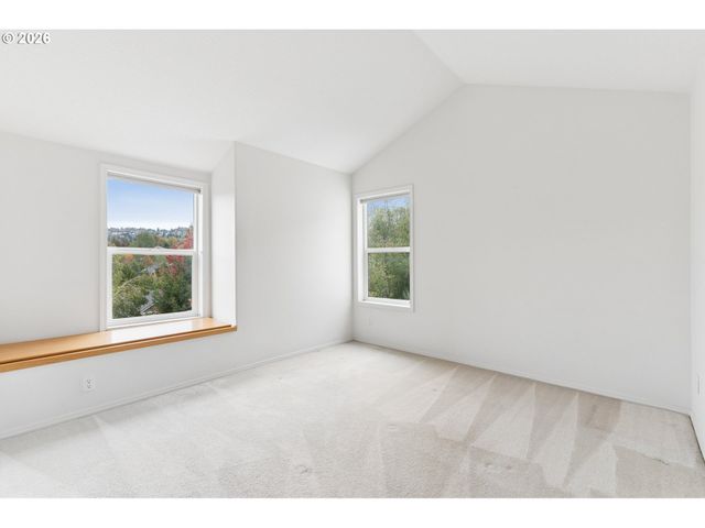 9739 Nw MARING Dr, Portland, OR 97229
