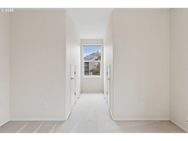 9739 Nw MARING Dr, Portland, OR 97229