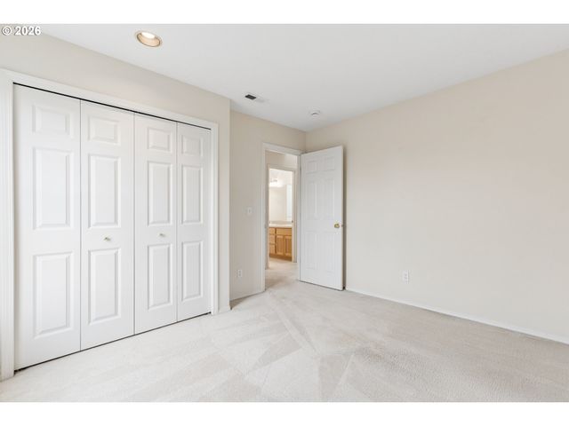9739 Nw MARING Dr, Portland, OR 97229