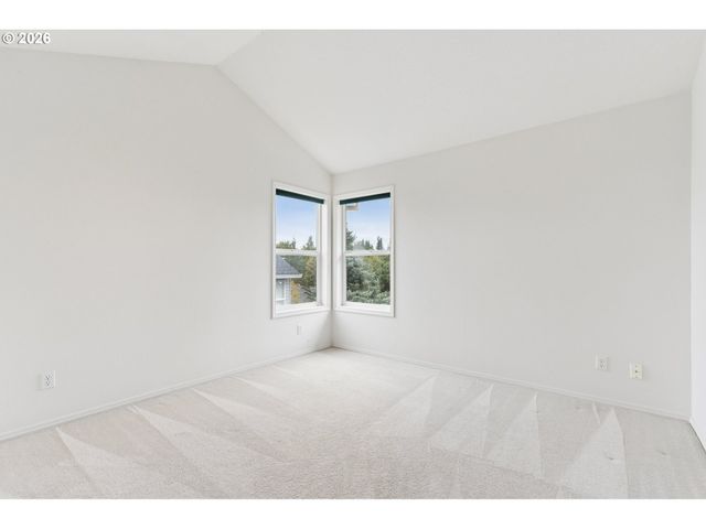 9739 Nw MARING Dr, Portland, OR 97229