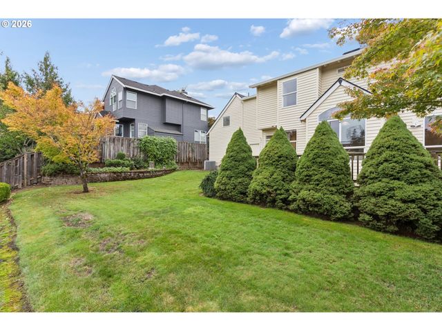 9739 Nw MARING Dr, Portland, OR 97229
