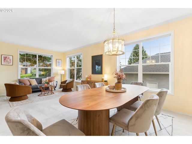 9739 Nw MARING Dr, Portland, OR 97229